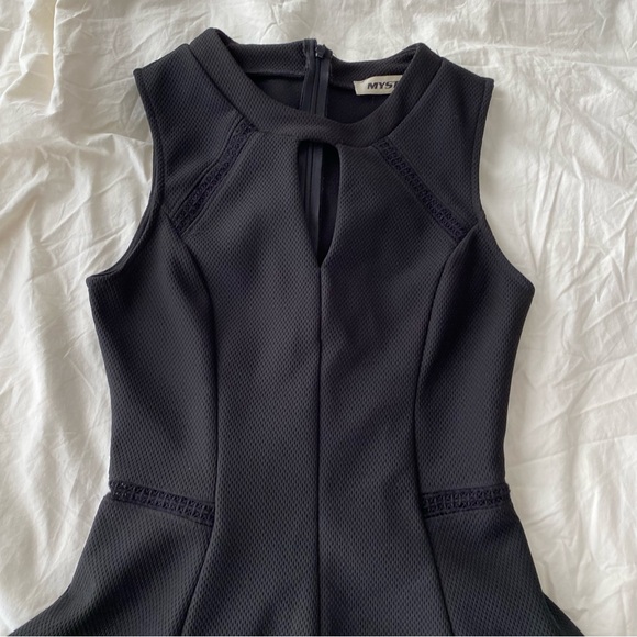 ModCloth Dress - Picture 7 of 7